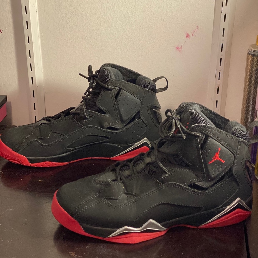 “ Jordan True Flights “